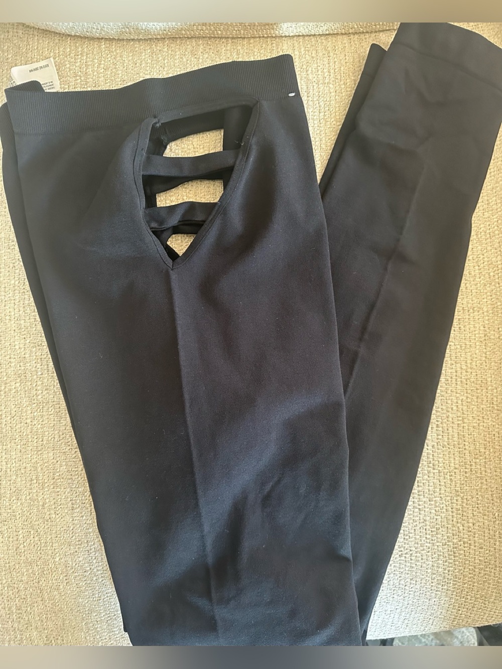 Forever 21 Women’s Black Leggings with sexy, cut-out waist details 🔥*NWOT*
